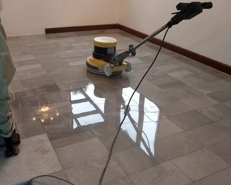 Gambar 2 dari Poles Lantai